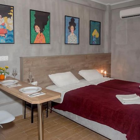 Stylish Loft In Athens Vipgreece Atenas Exterior foto